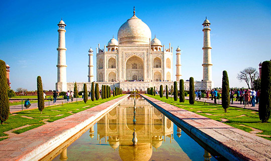 Taj Mahal Honeymoon Tour